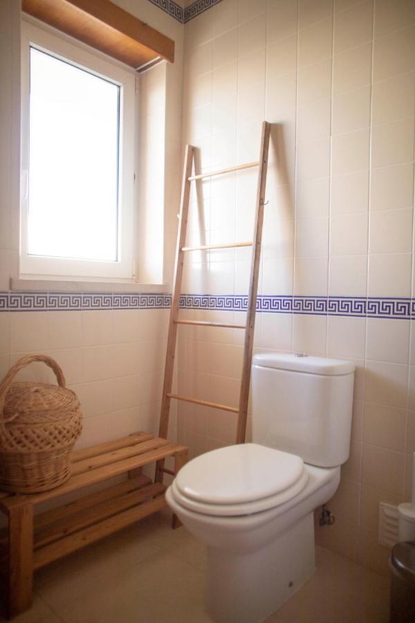 Middle Of The Bay 2 Bedroom Apartment Ferrel (Leiria) Exterior foto