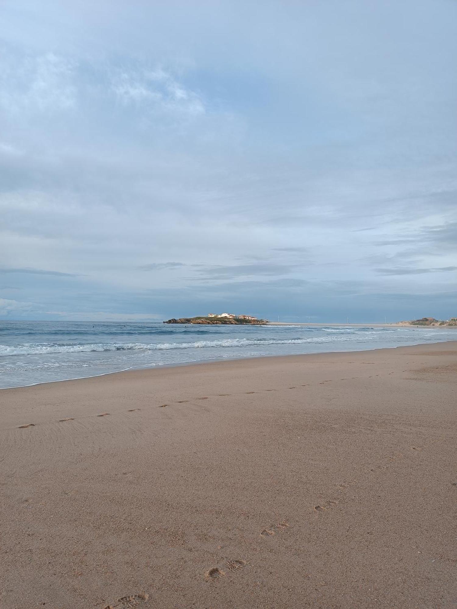 Middle Of The Bay 2 Bedroom Apartment Ferrel (Leiria) Exterior foto